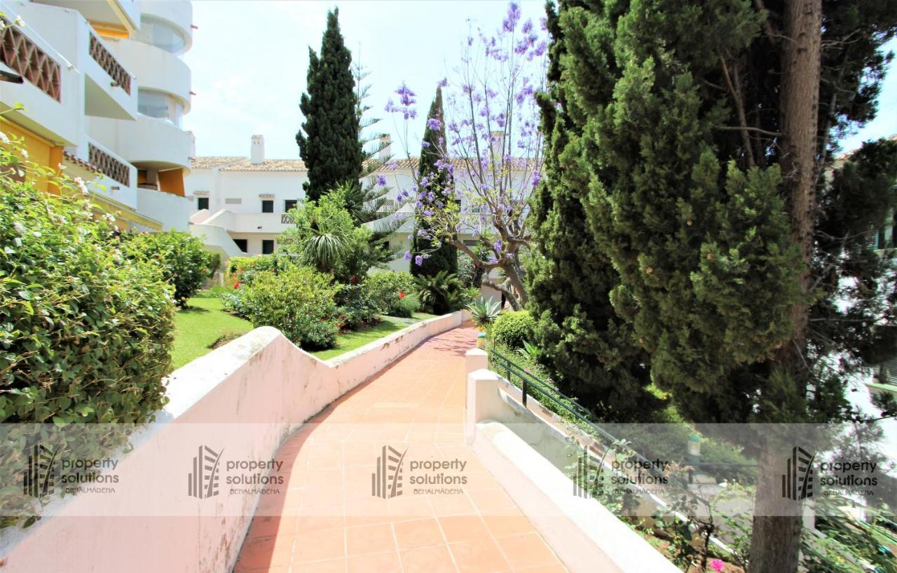 Apartamento PUEBLO DEL PARQUE 2 - Piscina, terraza y jardín Benalmádena Exterior foto